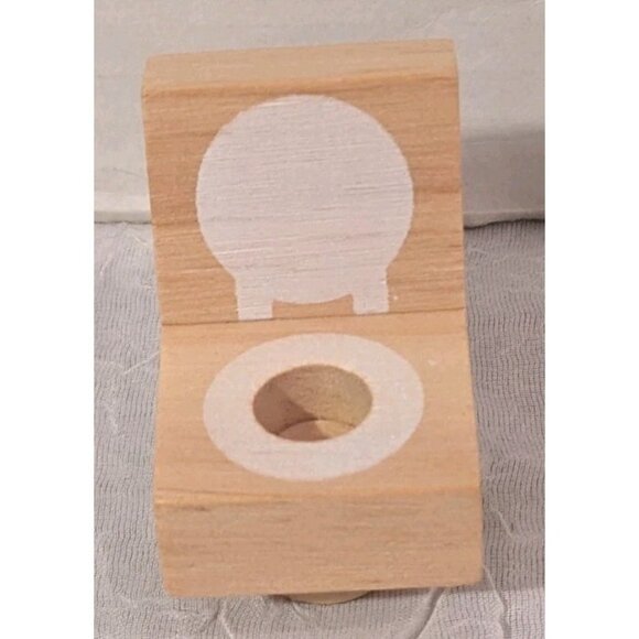 Le Toy Van Wooden Dollhouse Bathroom Toilet Tub Sink Mirror Rug Mini Set Of 4 - Picture 5 of 12